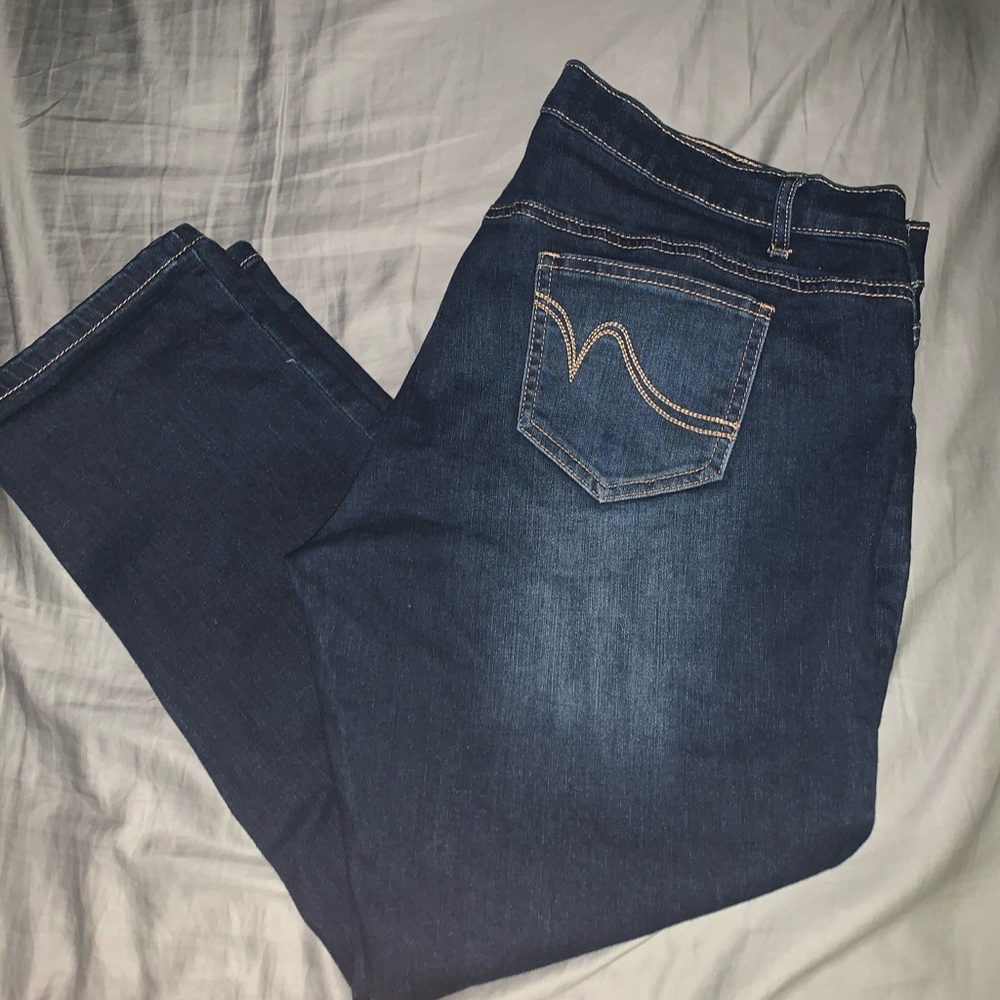 MATERNITY CAPRIS
